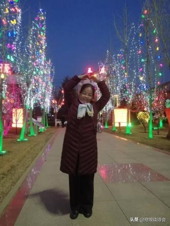 好詩溫暖冬天，推薦十組當代好詩，字字有真情有境界，你喜歡哪首