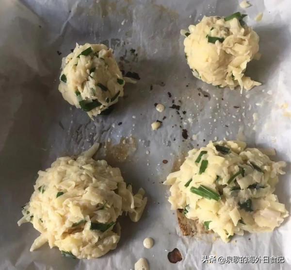 不要只會做土豆絲，拿土豆做個蔬菜餅，15分鐘出爐，營養又好吃