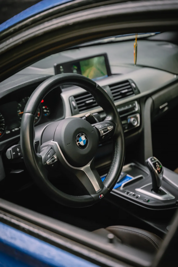 如果你買了新3系，千萬別試老3系