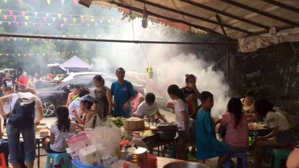 農村“冷宴”越來越多，以前人到禮到，現在人不到禮也不到，為啥