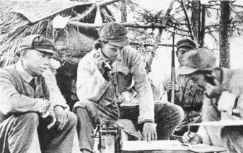 抗美援朝中有一座橋，美軍為何只敢轟炸接近朝鮮的一半？他們在怕什麼？