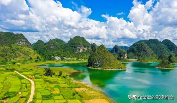 航拍:廣西最美喀斯特水上峰林!青山成嶼,千頃澄碧 航拍:廣西最美喀斯特水上峰林!青山成嶼,千頃澄碧