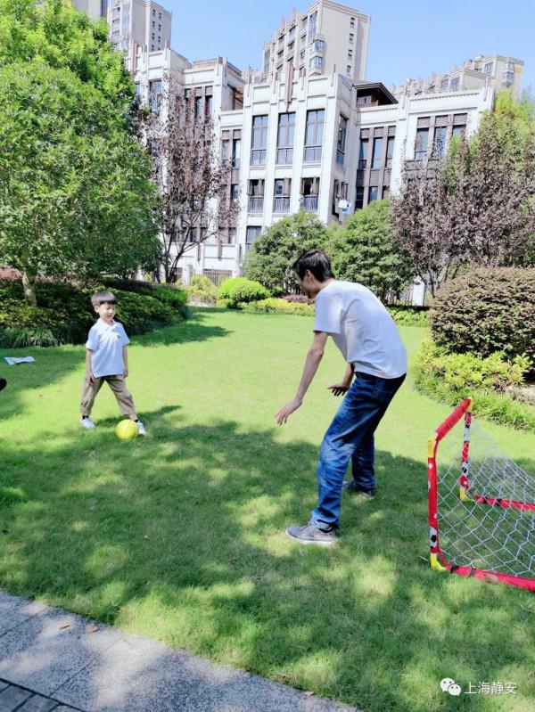 “閱悅章”“跳跳章”“呼呼章”……靜安“健康寶貝”就這樣誕生啦→