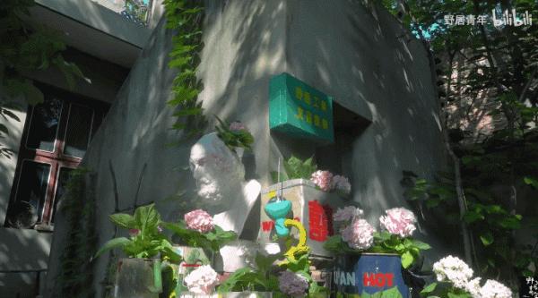 三個90後畢業不工作,跑到深山花八百塊租下荒宅,引400w人圍觀 三個90後畢業不工作,跑到深山花八百塊租下荒宅,引400w人圍觀