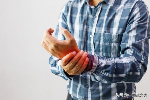 類風溼關節炎反覆疼痛怎麼辦？僅4味藥，清熱解毒、消腫除痺