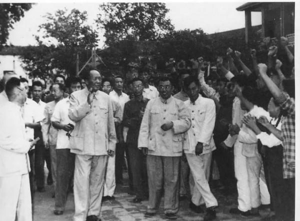 他是原安徽省委書記，曾為長征做出卓越貢獻，1962年卻為何被撤職