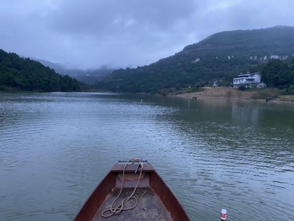 「秋釣」升鍾湖垂釣，改變線組，漁獲滿倉