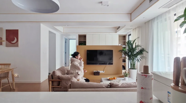 105㎡原木風三居室，LDK、小書房、衣帽間…都市生活也能寧靜自在