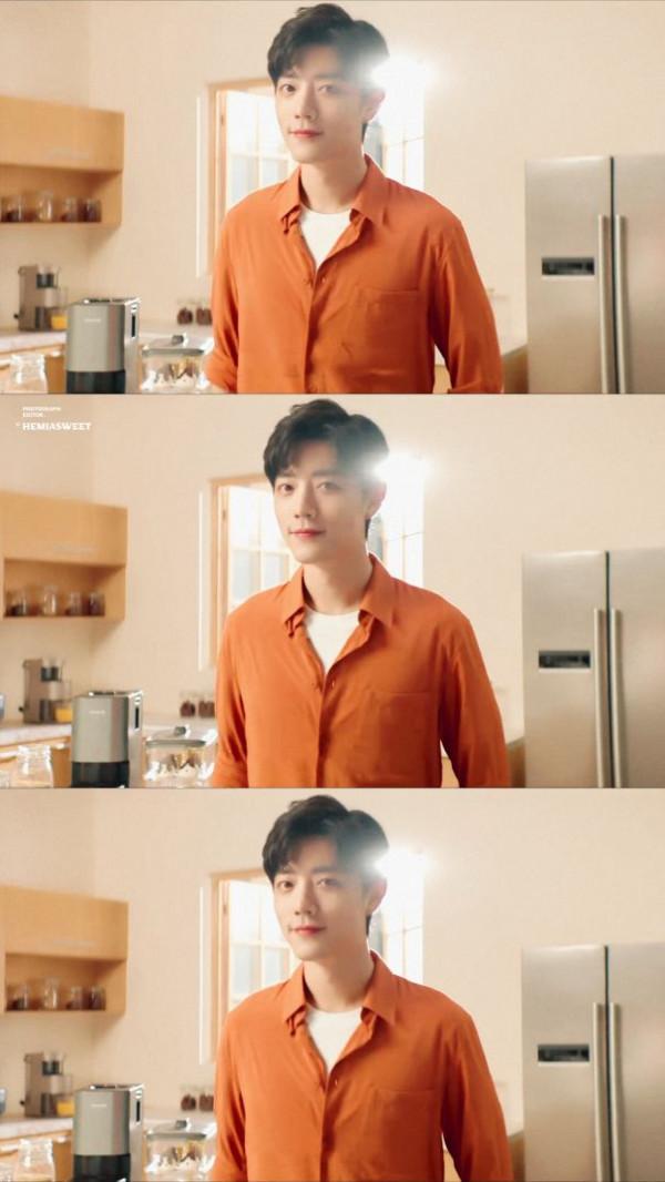 金主霸霸是承包了這塊大屏嗎？