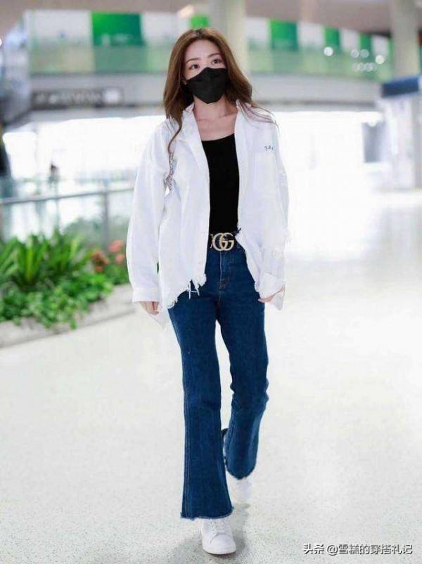 難怪時髦精都不穿闊腿褲了!今年“茶杯褲”火了,時髦顯瘦顯腿長 難怪時髦精都不穿闊腿褲了!今年“茶杯褲”火了,時髦顯瘦顯腿長