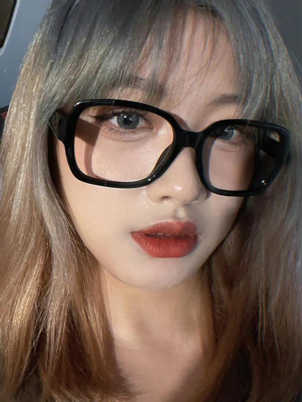 2021年第一個爆款髮型「爆頂染」