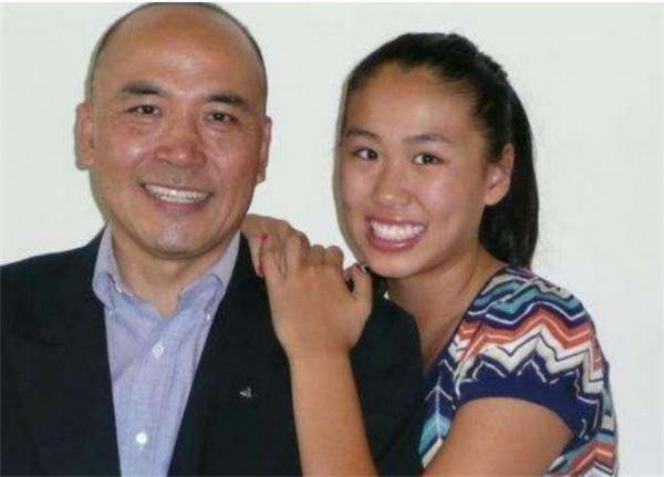 郎平前夫白帆：為女兒單身15年，年過六旬再婚生子，郎平送去祝福