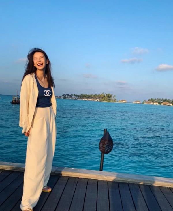 嫁對人太重要了!張子萱都生兩孩子了還跟個少女似的,網友:酸了 嫁對人太重要了!張子萱都生兩孩子了還跟個少女似的,網友:酸了