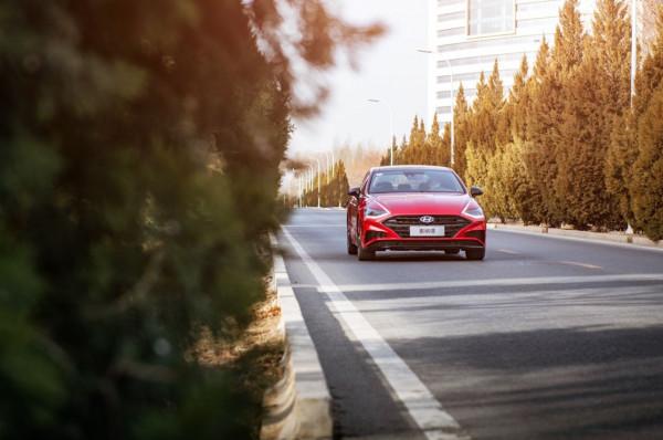 說走就走，這個秋天與第十代索納塔來一場說走就走的旅行