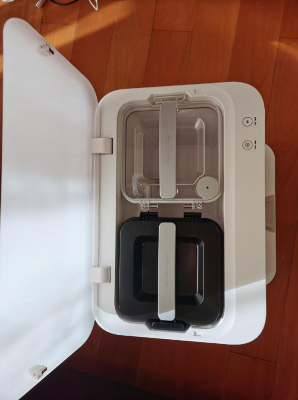 用上了新潮的高科技，這個掃地機還真省心