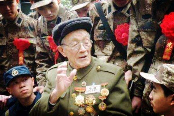 為了尋找到老英雄,鄧小平專門為此下了一道命令 為了尋找到老英雄,鄧小平專門為此下了一道命令