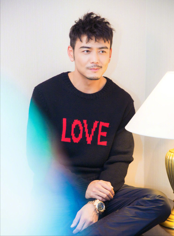 事業本該如日中天，卻偏偏“作死”，楊爍到底做錯了什麼？