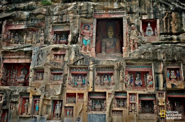 巴蜀石窟,永遠的神 巴蜀石窟,永遠的神