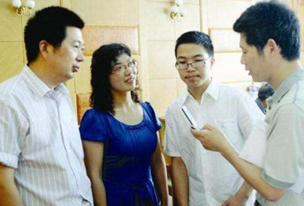 難倒閱卷老師的高考作文，全篇僅有755字卻得滿分，這是什麼情況