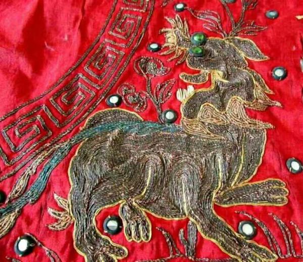 官清民樂業，家富國增輝