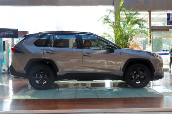 20萬級合資緊湊型SUV 豐田RAV4榮放值得推薦嗎？