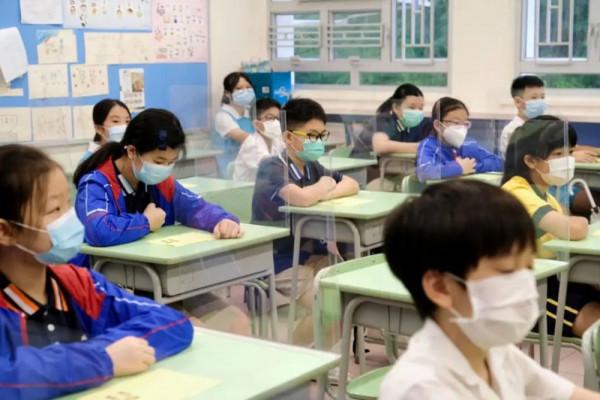 教育部傳來好訊息，民辦院校或將轉為公辦，老師：能直接拿編制嗎