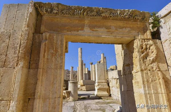 平民出身的東羅馬帝國皇后:因禍得福嫁給皇帝,以德報怨善待親屬 平民出身的東羅馬帝國皇后:因禍得福嫁給皇帝,以德報怨善待親屬