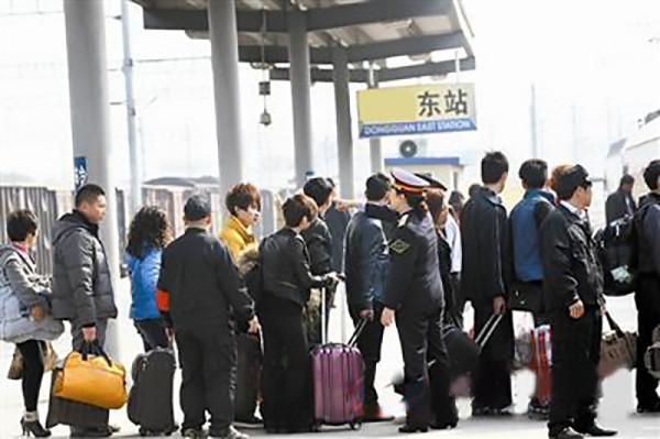 玻璃大王李賢義：15歲輟學打工白手起家，靠一塊玻璃年入百億