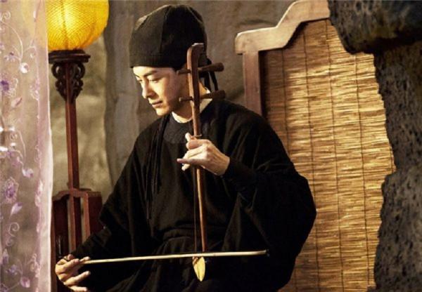 慈禧守寡後召一男子到房裡彈琴，男子出宮後發誓永不入宮是為什麼