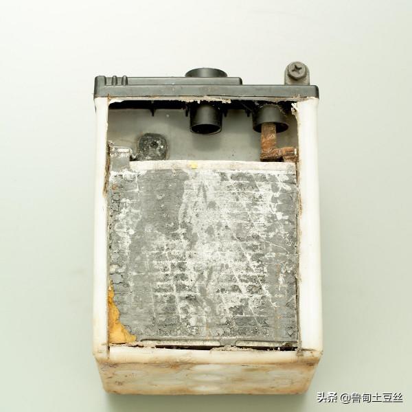 「轂銳馳」 為何你的電瓶撐不到一年?汽車電瓶養護需知 「轂銳馳」 為何你的電瓶撐不到一年?汽車電瓶養護需知