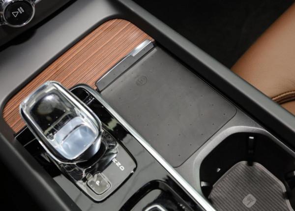 來自北歐的極簡豪華，新款沃爾沃XC60，首推B5智遠豪華版