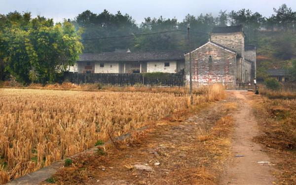 陳炯明歸葬惠州西湖的《募捐啟》和《祭文》是誰寫的？