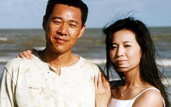 與呂麗萍離婚,拒絕參加親兒子婚禮的張豐毅,64歲又曝新情況 與呂麗萍離婚,拒絕參加親兒子婚禮的張豐毅,64歲又曝新情況