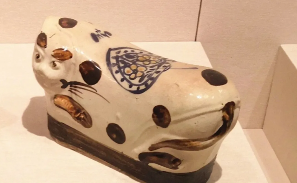 古人的枕頭又高又硬,不怕得頸椎病嗎? 古人的枕頭又高又硬,不怕得頸椎病嗎?