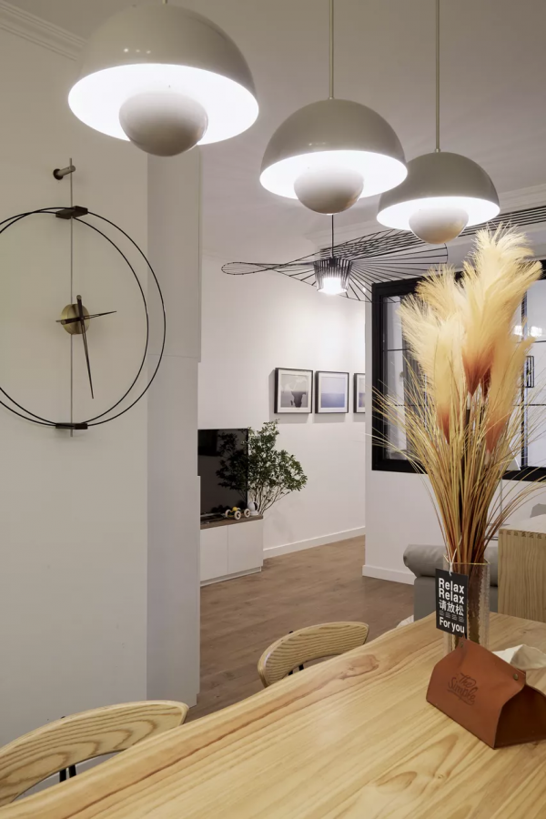 放棄147㎡，她把67㎡老破小爆改得讓人羨慕