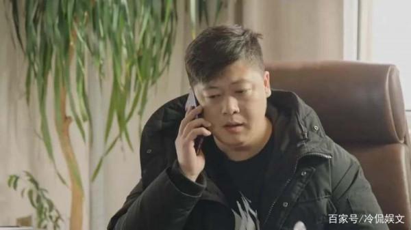 被趙本山捧了12年之久，如今卻在路邊賣烤串，這個人是誰？