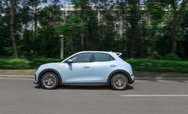 試駕尤拉好貓GT，好看又好開，殺手鐧真不少