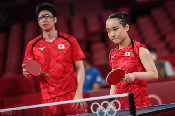 如何拯救乒乓球直板和削球打法？混雙給出了答案