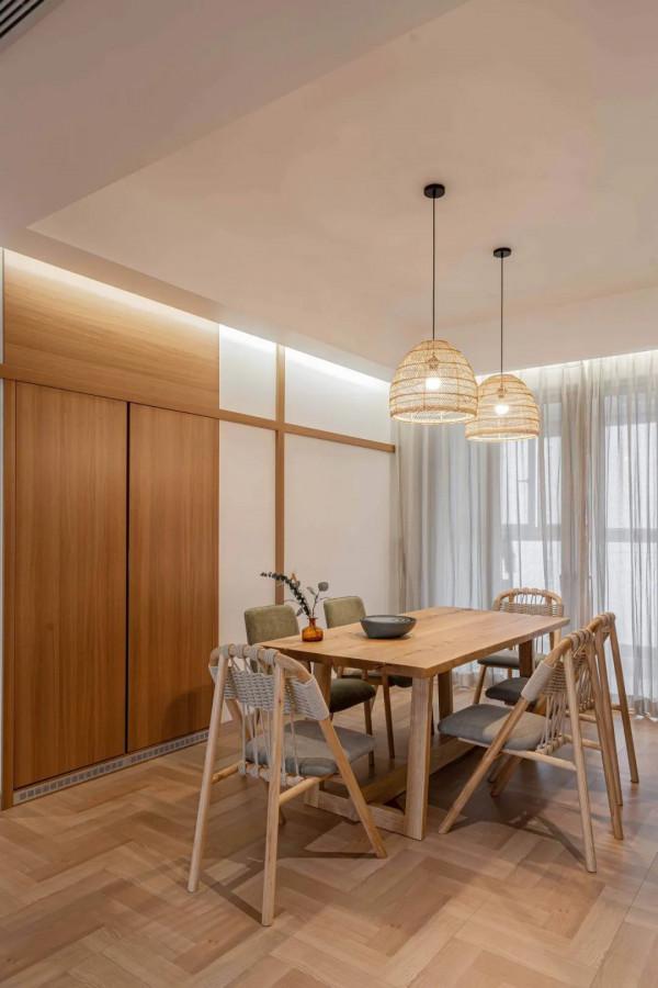 他拆三面牆，用木頭裝完177㎡的家，卻被無數網友點贊