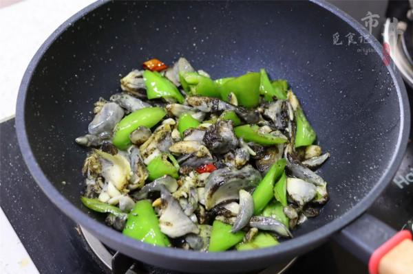 玉米、高粱上長的“稀罕”食材，吃過的人不多，是難得的好東西