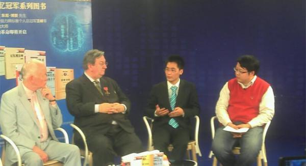 90后王峰：憑“最強大腦”走紅，我和老婆都是“腦王”