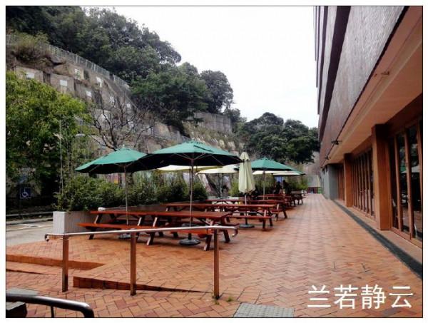 走進香港大學，一窺港大的校園環境、學生們的業餘生活