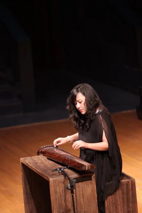 首支AI生成古琴曲《燭》首演，讓“復活”三千首古琴曲不再是夢想