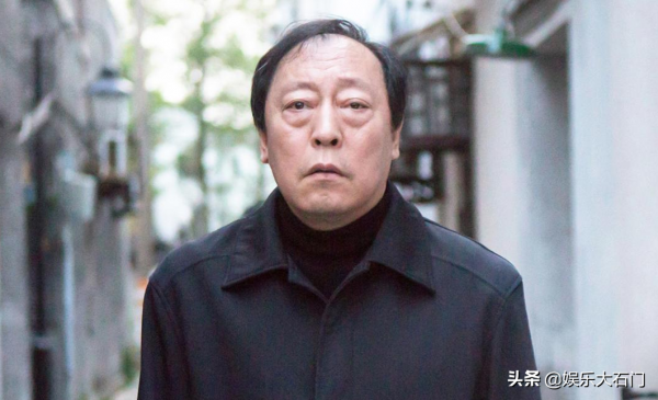 帶貨賣慘不配一聲“老戲骨”，5位有風骨的老演員，堪稱“清流”