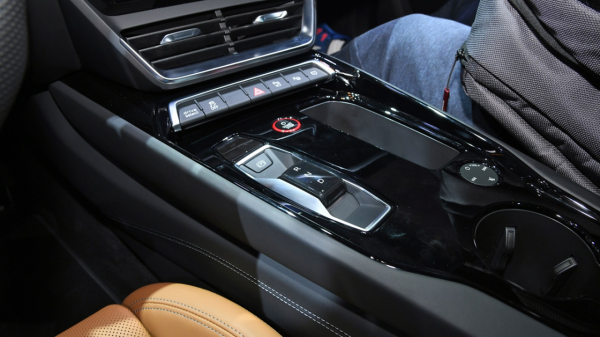 AMG GT竟然是最慢的，廣州車展效能最強的5款新車盤點