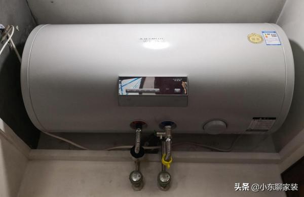 電熱水器和燃氣熱水器選哪個？6個方面對比，終結你的選購困難症