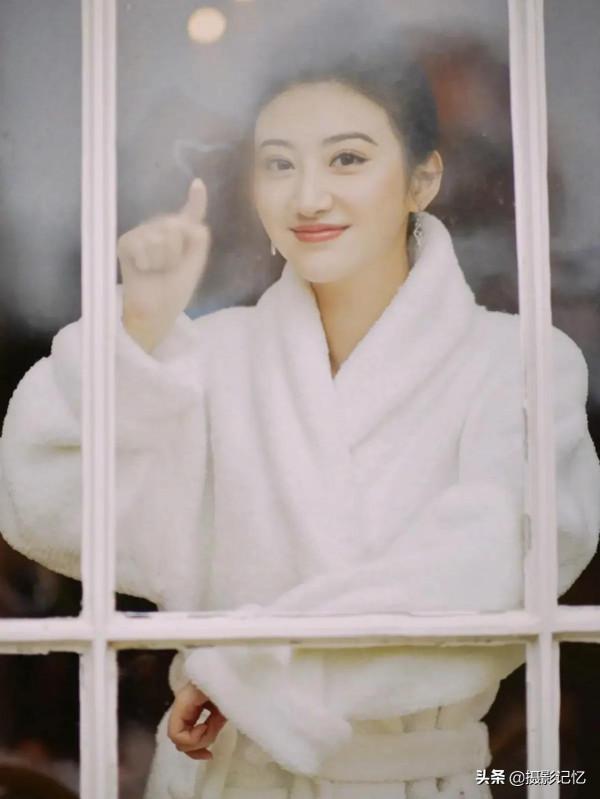 景甜：一個清雅靈秀的女人