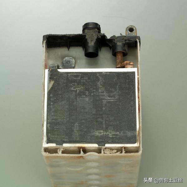 「轂銳馳」 為何你的電瓶撐不到一年?汽車電瓶養護需知 「轂銳馳」 為何你的電瓶撐不到一年?汽車電瓶養護需知