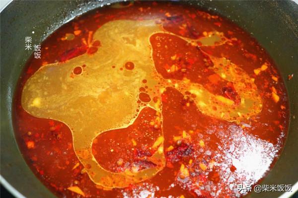 冬天適合吃這菜，多種食材煮一鍋，熱氣騰騰，鮮香開胃吃不夠