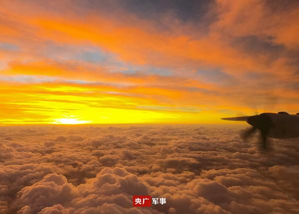 這陣仗有點兒大！南部戰區海軍多架反潛巡邏機出動